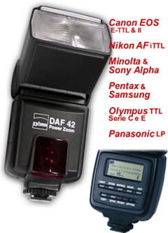 flash per nikon D e canon EOS display digitale